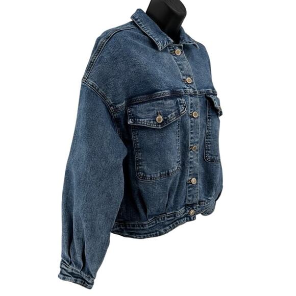 MiSC Jean Jacket SZ M Button Up Denim Medium Wash Collared Stretchy Long Sleeve - Picture 2 of 6